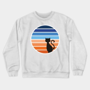 Cat looking at sunset - vintage illustration in orange and blue Crewneck Sweatshirt